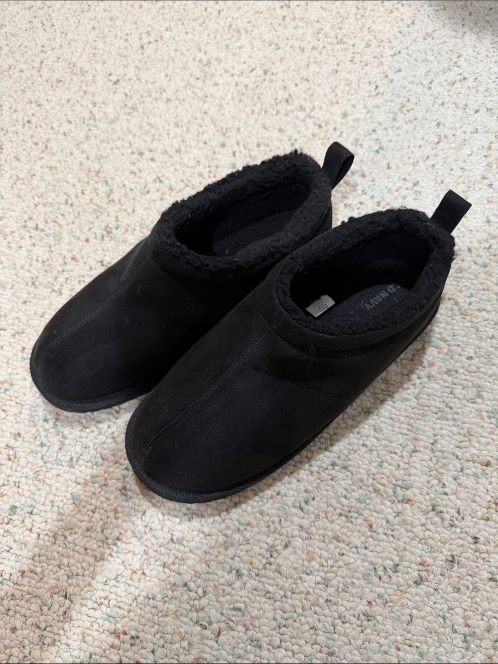 Women’s Old Navy Black Slip-On Cozy Indoor Slippers